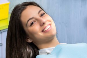 woman smiling at cosmetic dentist orlando
